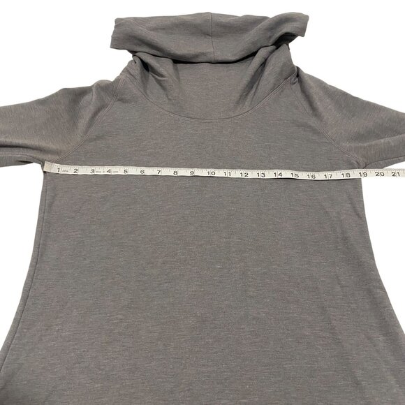 Athleta Tranquility Gray Cowl Neck Pullover Tunic‎ Size M - Picture 8 of 9